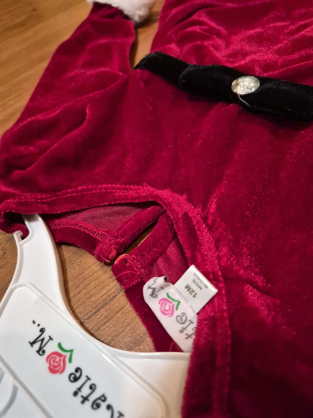 Super Cute Red Velvet Holiday Dress with Black Belt Sz 12m